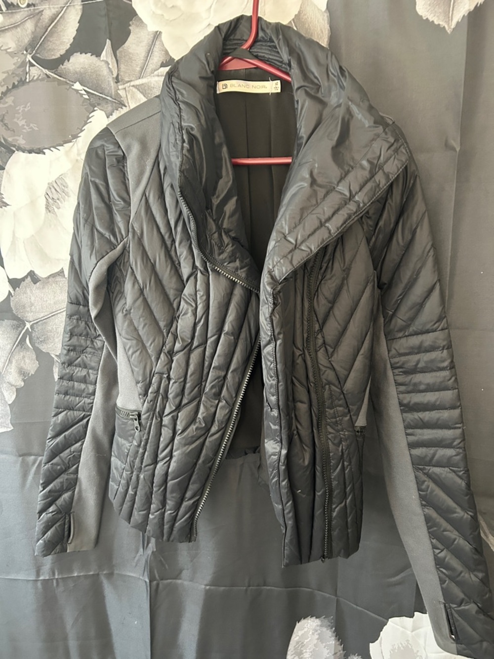 blanc noir Black Quilted Asymmetric Puffer Jacket